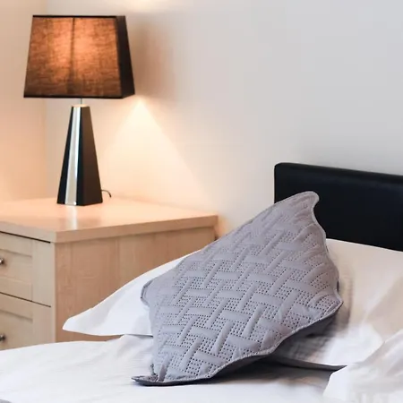 18 Sea View Close בית נופש