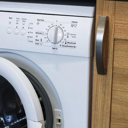 18 Sea View Close בית נופש